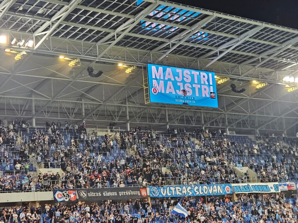 1000249495
