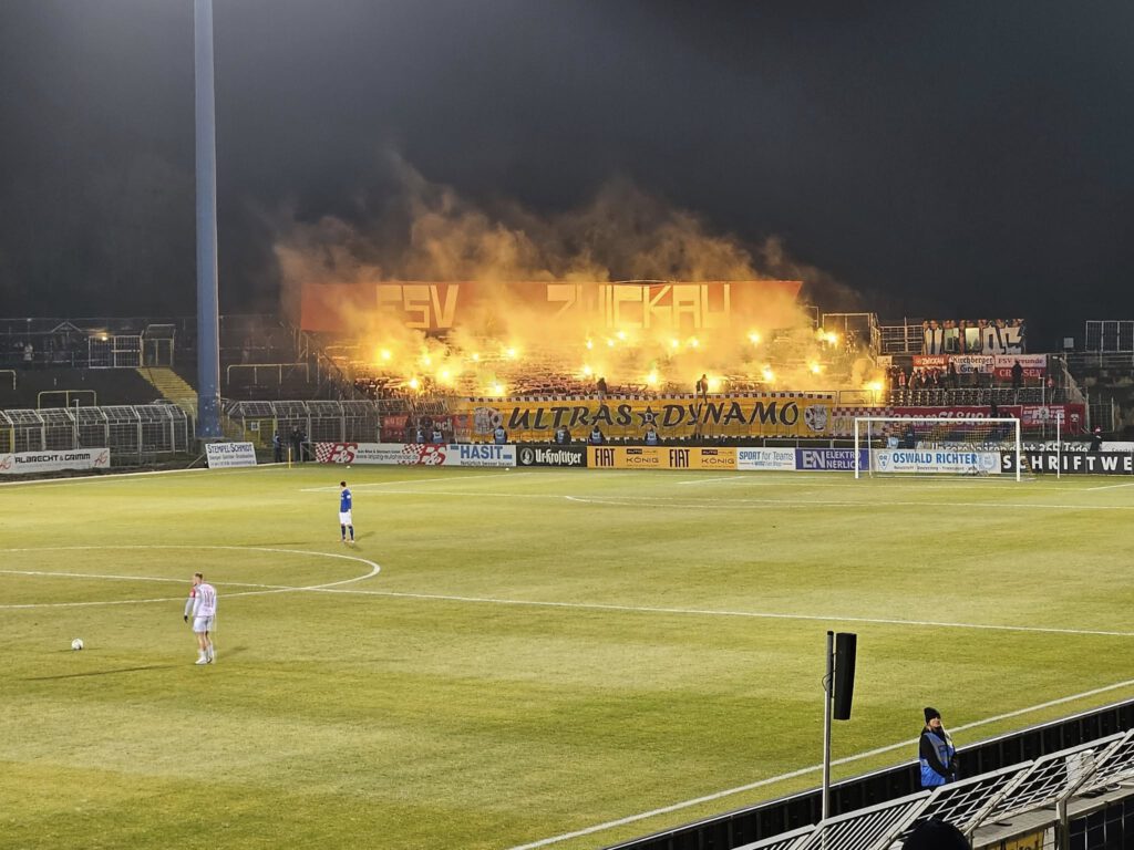 594768192 1648990173160148 4399742338668372882 n