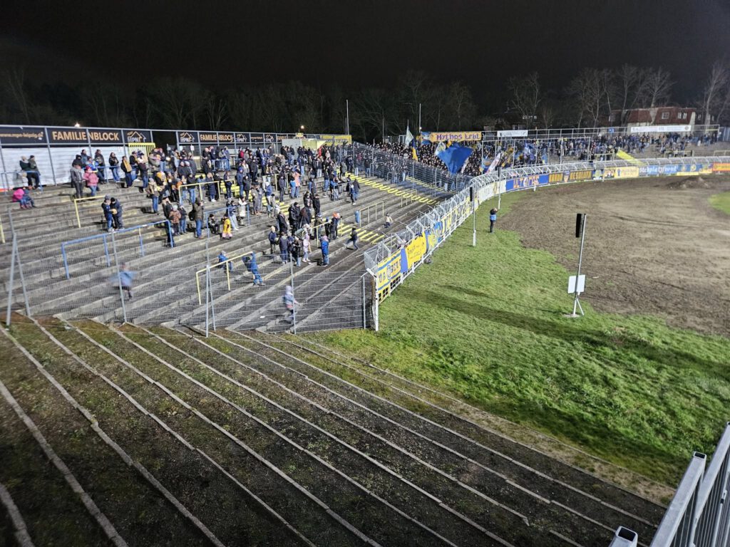 597072955 1648990336493465 7168406744802704146 n