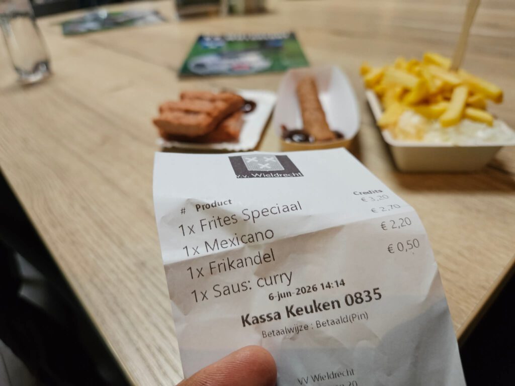 261814